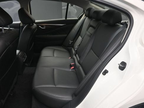 Used 2019 INFINITI Q50 Luxe w/ Essential Package (3.0T Luxe) AWD/4WD image 21
