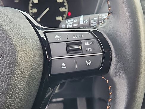 Certified 2025 Honda HR-V Sport image 22