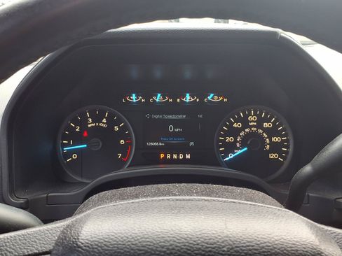 Used 2018 Ford F150 XLT w/ Equipment Group 302A Luxury AWD/4WD image 18