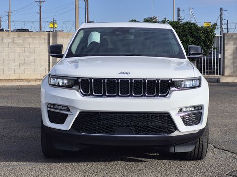 Used 2022 Jeep Grand Cherokee Limited 4xe AWD/4WD image 2