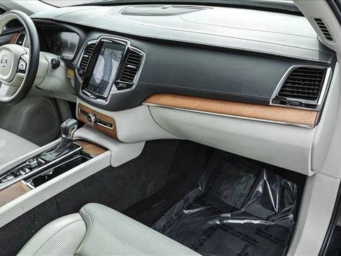 Used 2019 Volvo XC90 T6 Inscription AWD/4WD image 28