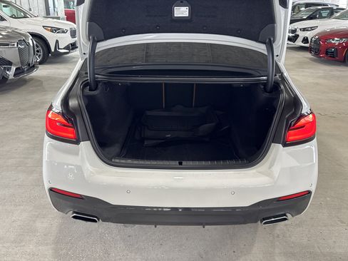Used 2023 BMW 540i w/ M Sport Package RWD image 13