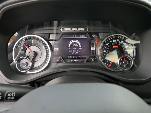 Used 2022 RAM 1500 Laramie image 16