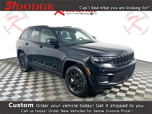 New 2025 Jeep Grand Cherokee Altitude image 1