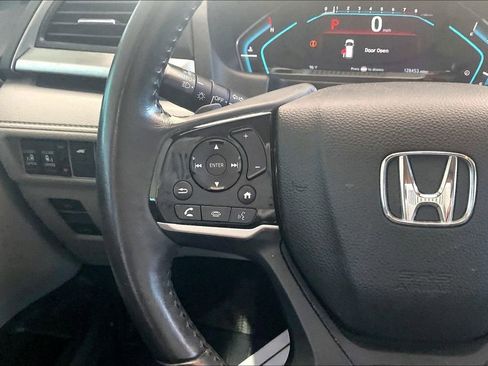 Used 2018 Honda Odyssey EX-L image 17