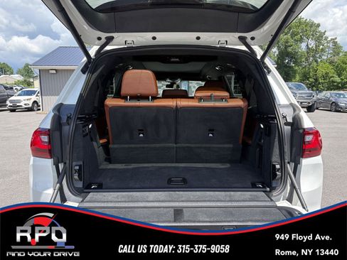 Used 2021 BMW X7 xDrive40i w/ Premium Package AWD/4WD image 28