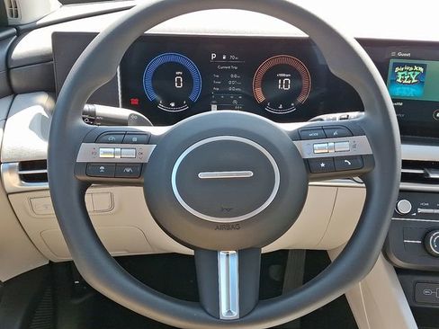 New 2026 Hyundai Tucson SE AWD/4WD image 9