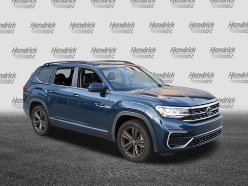 Used 2021 Volkswagen Atlas SE w/ Panoramic Sunroof Package AWD/4WD image 2