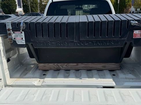 Used 2019 Nissan Frontier S RWD image 12