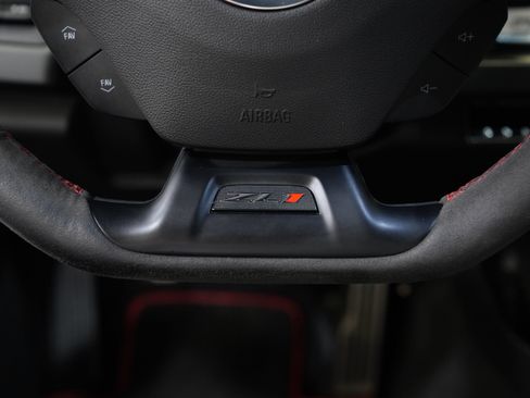 Used 2018 Chevrolet Camaro ZL1 RWD image 37