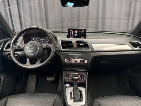 Used 2017 Audi Q3 2.0T Premium Plus w/ Premium Plus Package AWD/4WD image 25