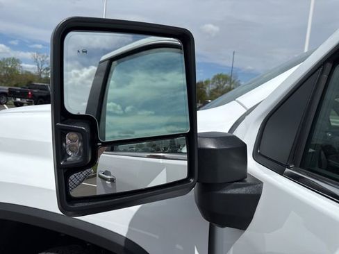 New 2026 Chevrolet Silverado 3500 High Country w/ High Country Premium Package AWD/4WD image 15