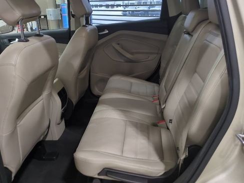 Used 2018 Ford Escape Titanium image 17