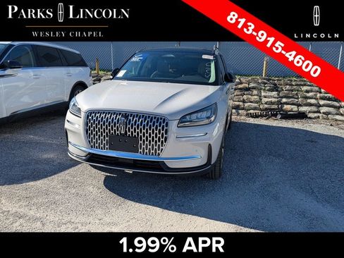 Certified 2024 Lincoln Corsair AWD w/ Equipment Group 101A image 8
