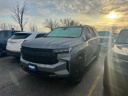 Used 2022 Chevrolet Tahoe RST w/ Luxury Package image 9