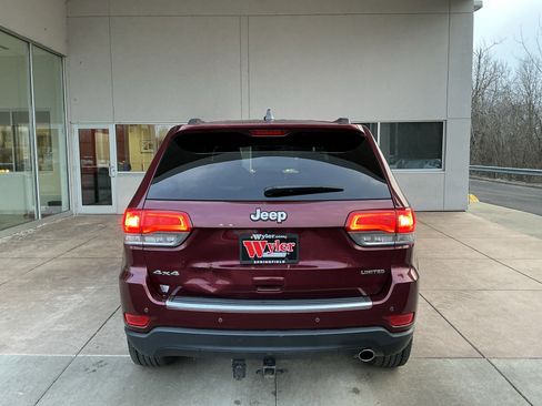 Used 2016 Jeep Grand Cherokee Limited w/ Luxury Group II image 21