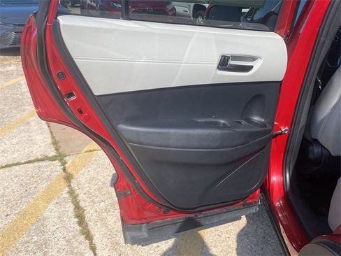 Used 2023 Toyota Corolla Cross LE image 15