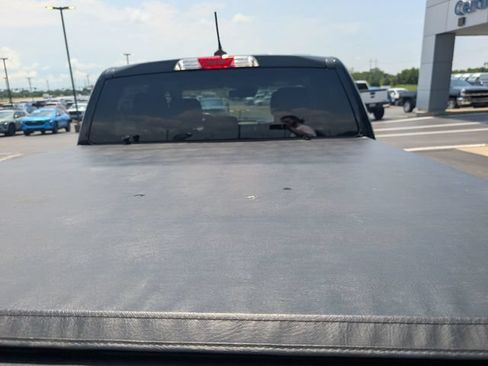 Used 2019 Ford Ranger XLT w/ Equipment Group 301A Mid AWD/4WD image 10
