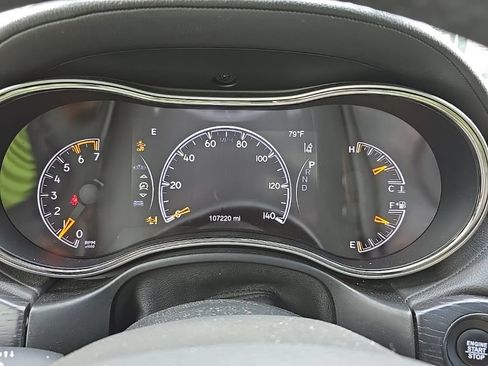 Used 2019 Jeep Grand Cherokee High Altitude AWD/4WD image 22