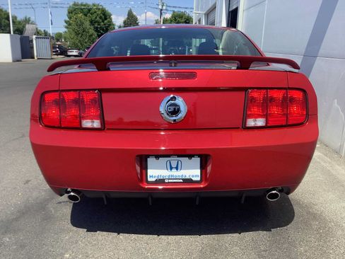 Used 2008 Ford Mustang GT Premium RWD image 5