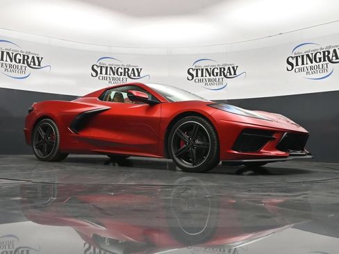 Used 2025 Chevrolet Corvette Stingray Premium Conv w/ Stealth Interior Trim Package RWD image 17