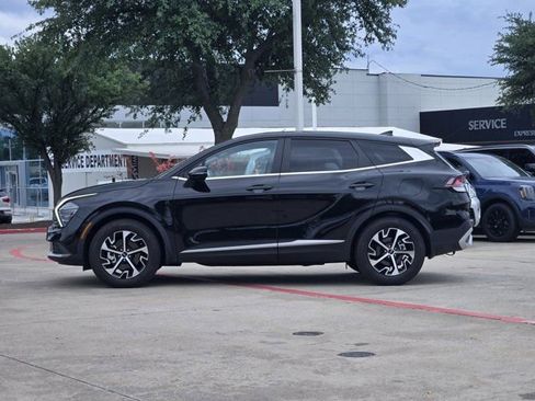 Certified 2024 Kia Sportage EX FWD image 4