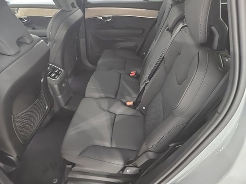 New 2026 Volvo XC90 T8 Plus image 23