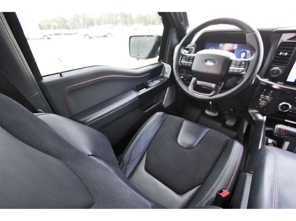 Used 2025 Ford F150 Raptor AWD/4WD image 11