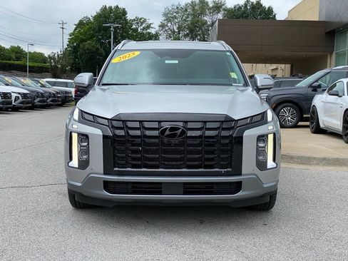 Used 2025 Hyundai Palisade SEL AWD/4WD image 2