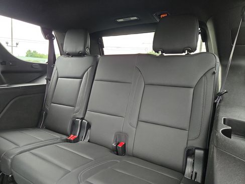 Used 2021 Chevrolet Tahoe LT w/ Rear Media and Nav Package RWD image 13