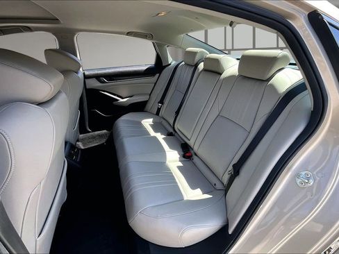 Used 2019 Honda Accord EX-L image 22