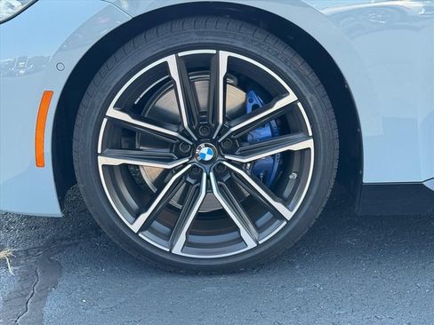 Used 2024 BMW M240i Coupe w/ Premium Package RWD image 10