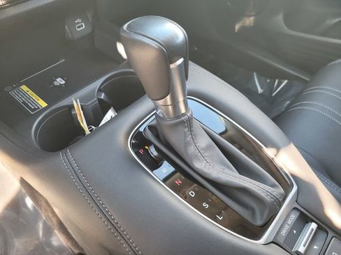 Certified 2024 Honda HR-V EX-L image 20