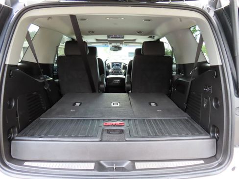 Used 2018 GMC Yukon Denali w/ Denali Ultimate Package AWD/4WD image 21