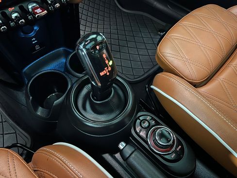 Used 2024 MINI Cooper S image 17