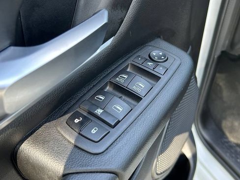 Used 2023 RAM 1500 Big Horn RWD image 30