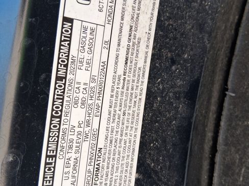 Used 2023 Honda HR-V LX image 9