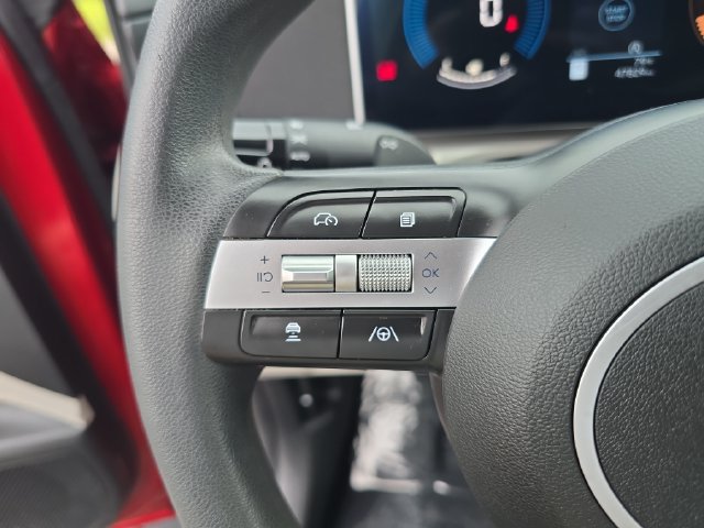Used 2025 Hyundai Tucson SEL AWD/4WD image 23