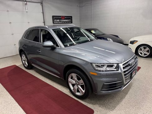 Used 2018 Audi Q5 2.0T Premium Plus w/ Premium Plus Package AWD/4WD image 9