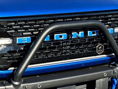 Used 2021 Ford Bronco First Edition image 24