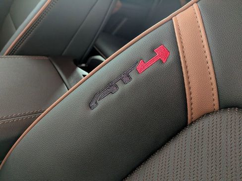 New 2026 GMC Canyon AT4 w/ Technology Plus Package image 15