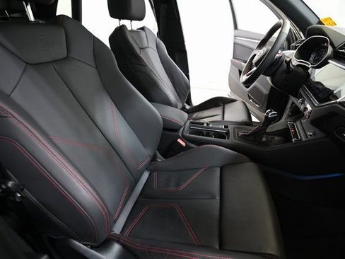 Used 2025 Audi Q3 2.0T Premium Plus w/ Premium Plus Package image 27