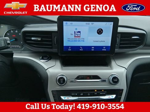 Used 2023 Ford Explorer XLT AWD/4WD image 21