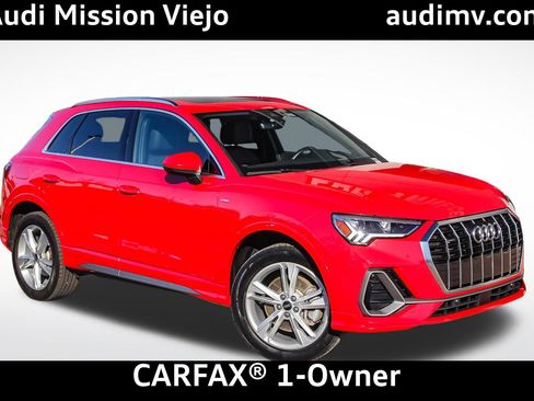 Used 2023 Audi Q3 2.0T Premium w/ 19" Wheel Package image 1