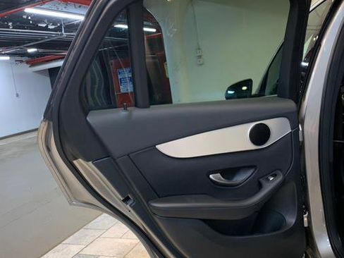 Used 2019 Mercedes-Benz GLC 300 4MATIC image 35