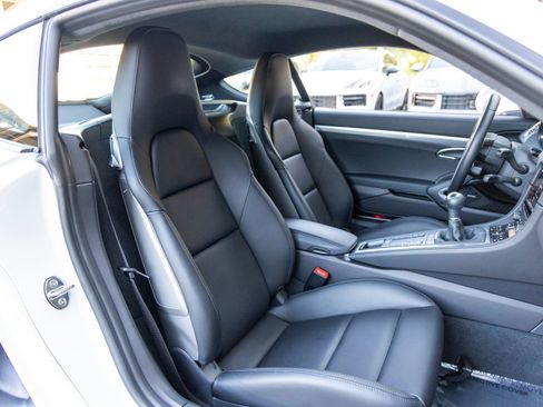 Used 2022 Porsche 718 Cayman GTS image 60