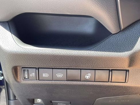 Used 2024 Toyota RAV4 XLE w/ Weather Package AWD/4WD image 33