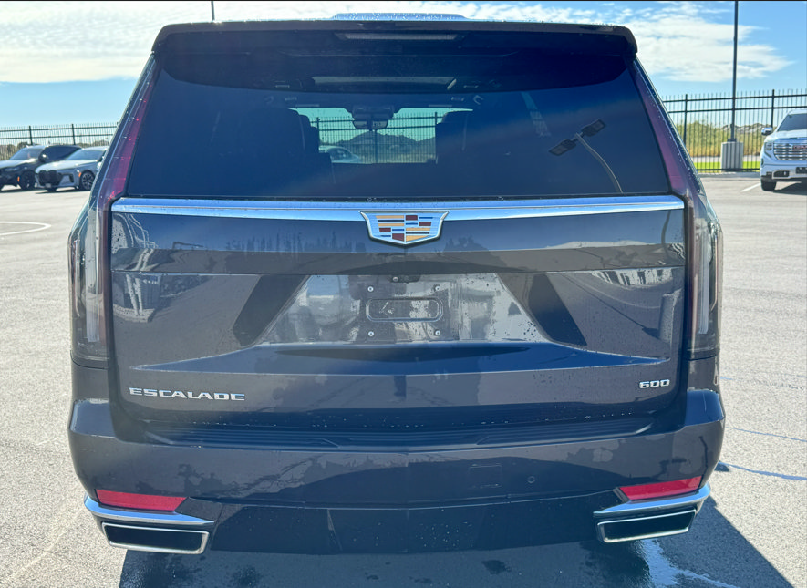 Used 2023 Cadillac Escalade Premium Luxury Platinum AWD/4WD image 14