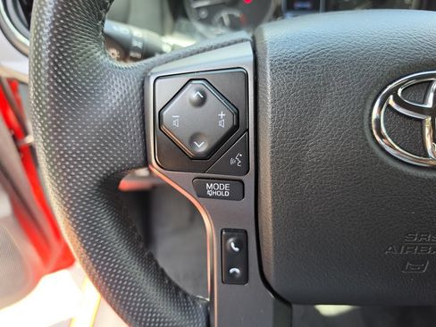 Used 2023 Toyota Tacoma TRD Pro AWD/4WD image 30