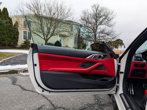 Used 2023 BMW M4 xDrive Competition w/ M Carbon Exterior Package image 13